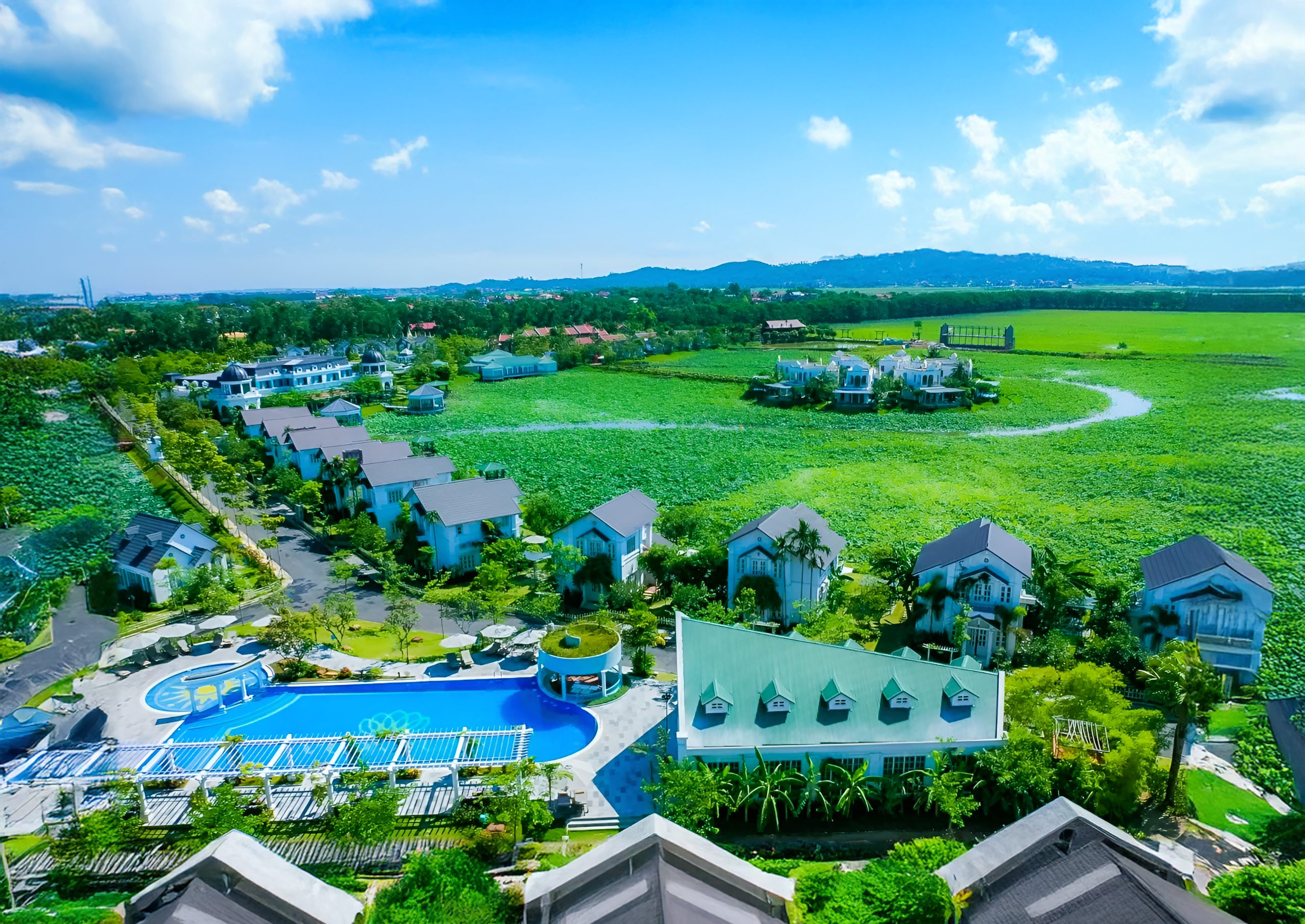 Vườn Vua Resort & Villas
